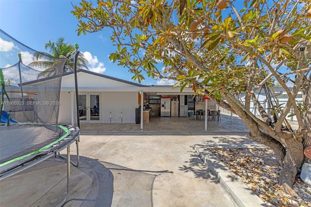 25435 SW 127th Ct, Homestead, FL 33032