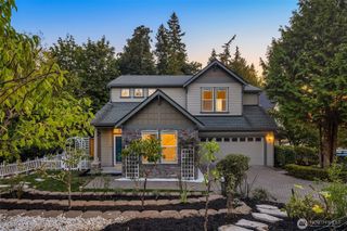 16255 SE 66th St, Bellevue, WA 98006