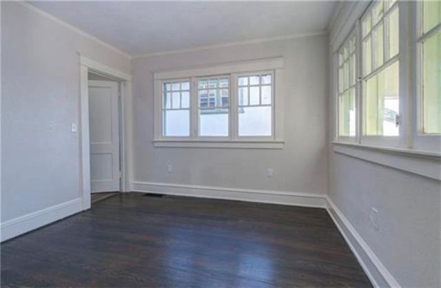 2024 E 48th Terrace, Kansas City, MO 64130