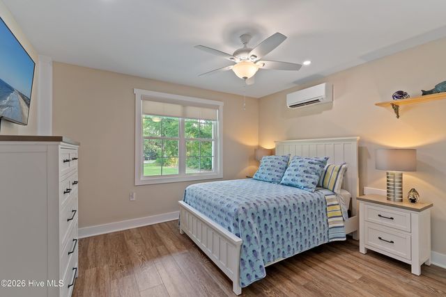 1505 W Yacht Drive, Oak Island, NC 28465