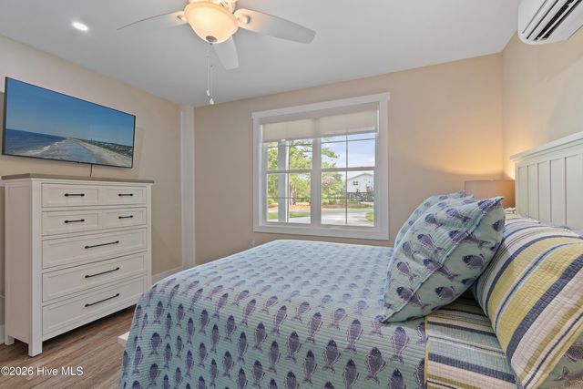 1505 W Yacht Drive, Oak Island, NC 28465