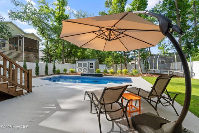 1505 W Yacht Drive, Oak Island, NC 28465