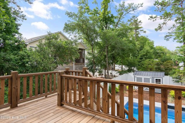 1505 W Yacht Drive, Oak Island, NC 28465