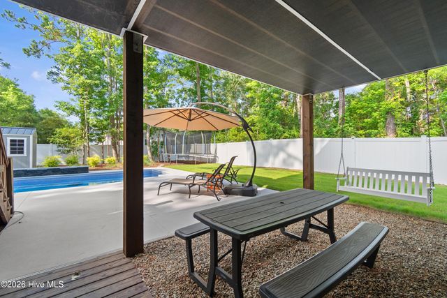 1505 W Yacht Drive, Oak Island, NC 28465