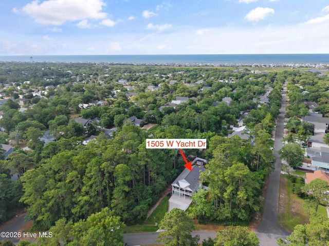 1505 W Yacht Drive, Oak Island, NC 28465