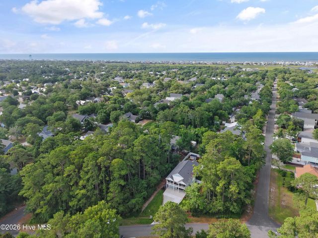 1505 W Yacht Drive, Oak Island, NC 28465