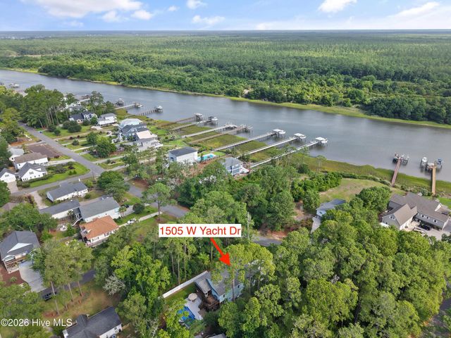 1505 W Yacht Drive, Oak Island, NC 28465