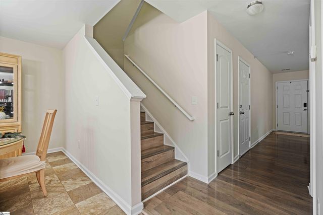 743 Cannonsburg Drive, Duncan, SC 29334