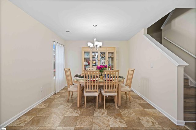 743 Cannonsburg Drive, Duncan, SC 29334