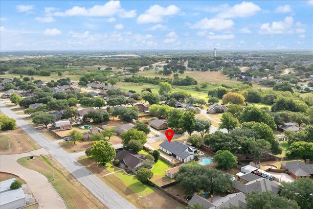 104 San Medina Lane, Joshua, TX 76058