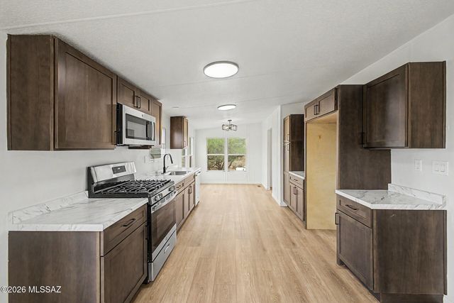 16895 S Horse Hollow Trail, Sahuarita, AZ 85629