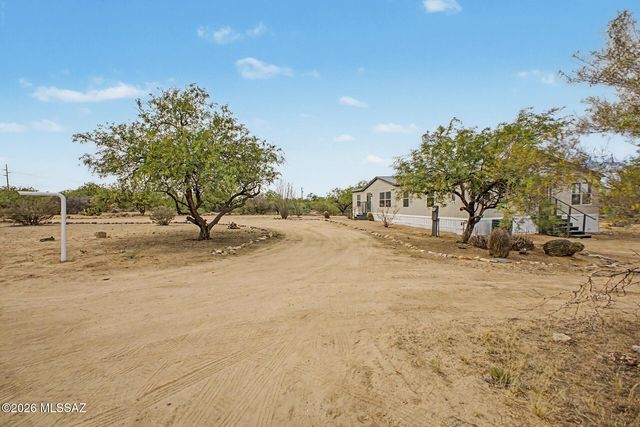 16895 S Horse Hollow Trail, Sahuarita, AZ 85629