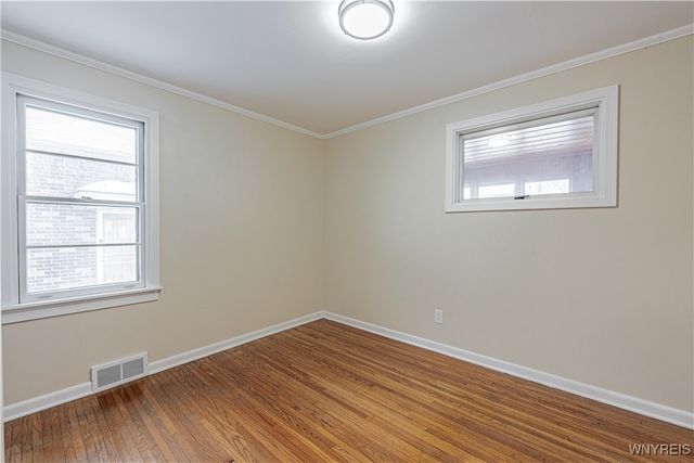 2434 Weston Avenue, Niagara Falls, NY 14305