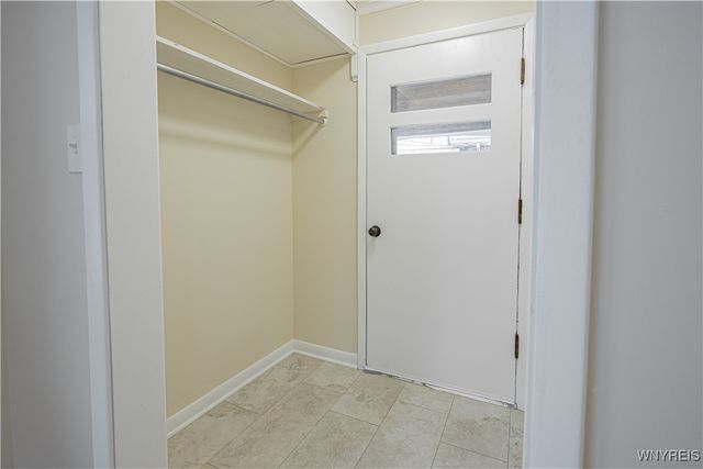 2434 Weston Avenue, Niagara Falls, NY 14305