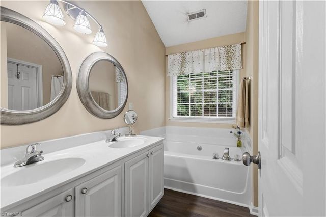 3825 Poplar Valley Lane, Winston-salem, NC 27127