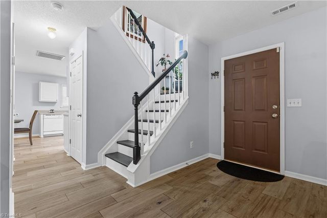 3825 Poplar Valley Lane, Winston-salem, NC 27127