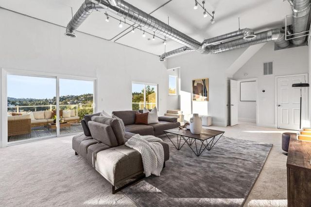 162 Coronado Avenue, San Carlos, CA 94070