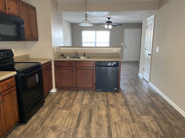 2961 S Rutherford Blvd Apt D3, Murfreesboro, TN 37130