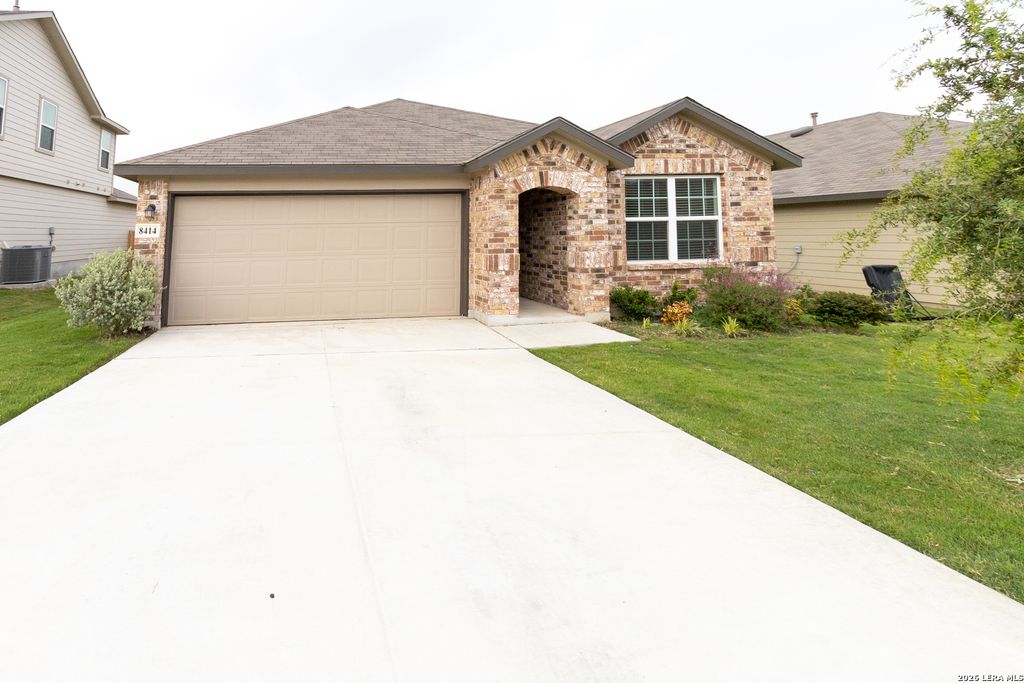8414 TORTOISE TRL, Converse, TX 78109