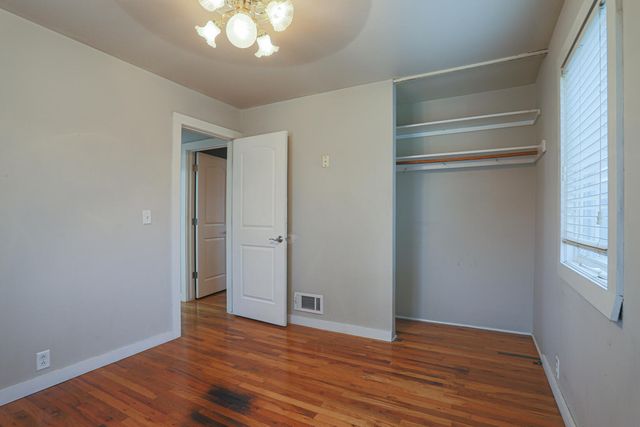 1023 ASH Street, Council Bluffs, IA 51501