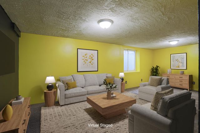 1023 ASH Street, Council Bluffs, IA 51501