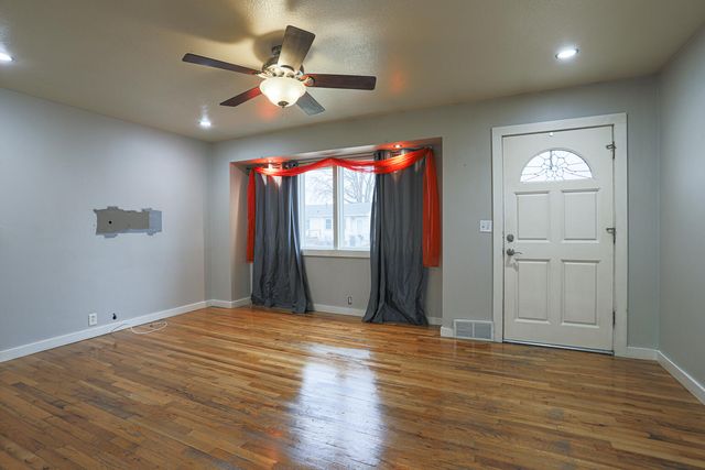 1023 ASH Street, Council Bluffs, IA 51501