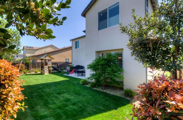 3497 Lincoln Avenue, Clovis, CA 93619