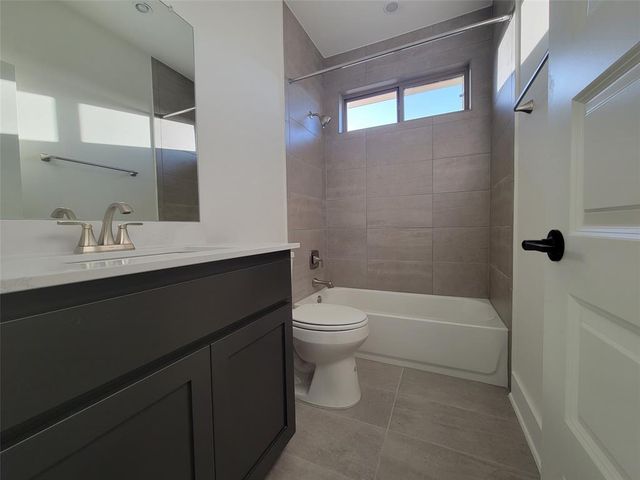 4607 Flameleaf Sumac DR, Austin, TX 78738