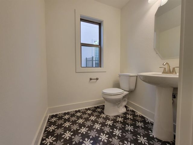 4607 Flameleaf Sumac DR, Austin, TX 78738