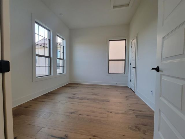 4607 Flameleaf Sumac DR, Austin, TX 78738