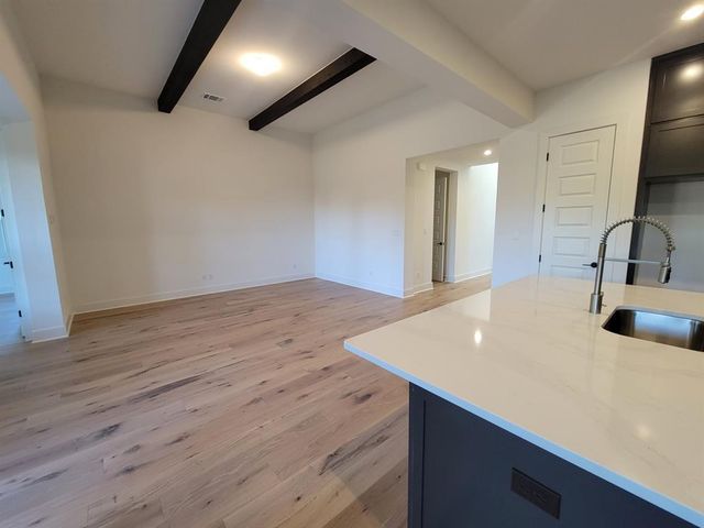 4607 Flameleaf Sumac DR, Austin, TX 78738