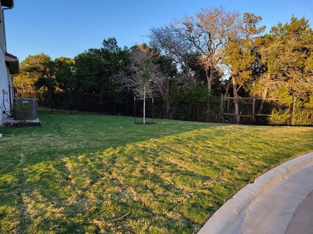 4607 Flameleaf Sumac DR, Austin, TX 78738