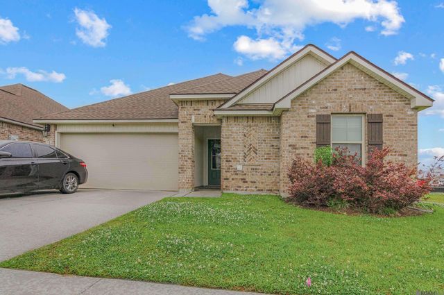 15915 Olive Grove Dr, Zachary, LA 70791