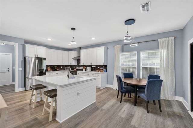 107 N 3rd Street, Easley, SC 29640