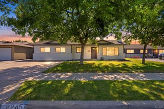 2245 E Lemmon Way, Hanford, CA 93230