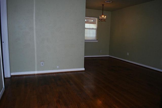 6611 Housman Street, Houston, TX 77055