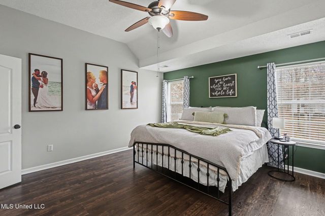 9784 Mosby Drive, Olive Branch, MS 38654