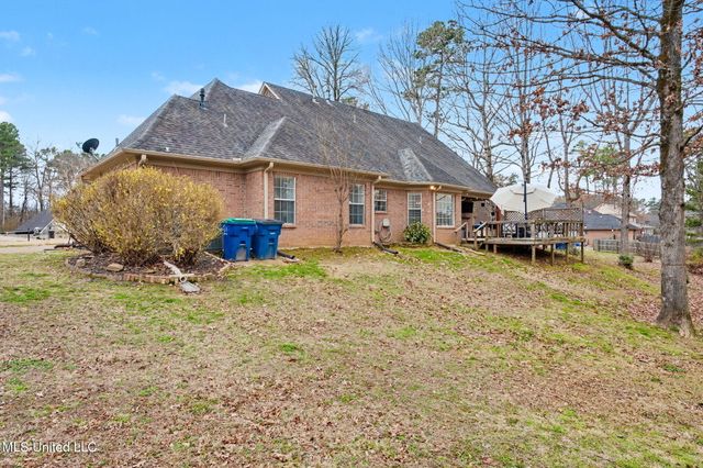 9784 Mosby Drive, Olive Branch, MS 38654