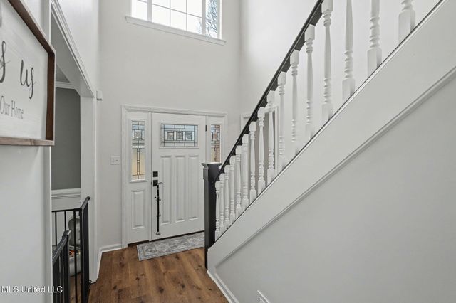 9784 Mosby Drive, Olive Branch, MS 38654