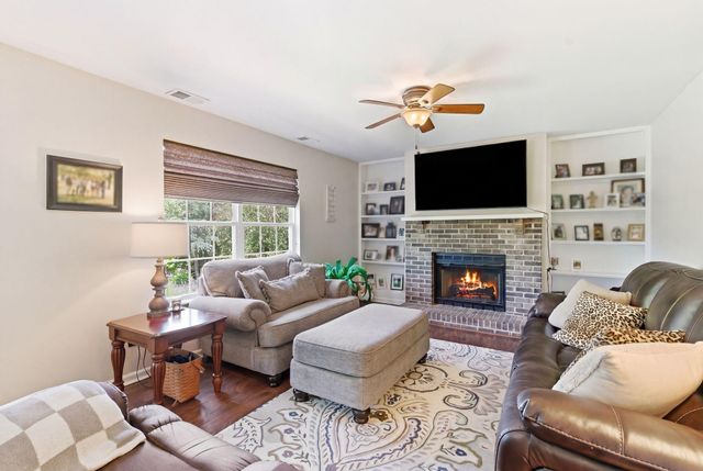 217 Redding Road, Georgetown, KY 40324