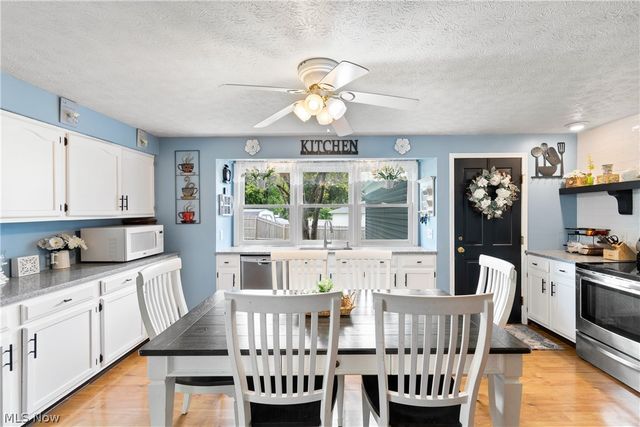 7919 Windbur Circle NW, North Canton, OH 44720