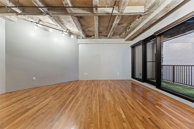 917 Main Street 603, Houston, TX 77002