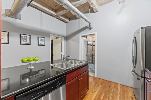 917 Main Street 603, Houston, TX 77002