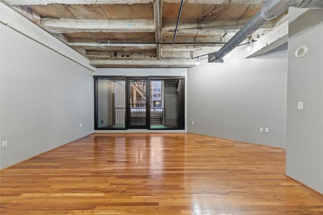 917 Main Street 603, Houston, TX 77002