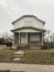 2742 E 5th Avenue, Columbus, OH 43219