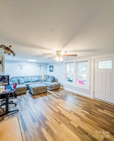33066 Old Salisbury Road, Albemarle, NC 28001