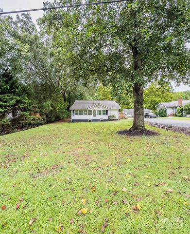 33066 Old Salisbury Road, Albemarle, NC 28001