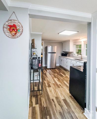 33066 Old Salisbury Road, Albemarle, NC 28001