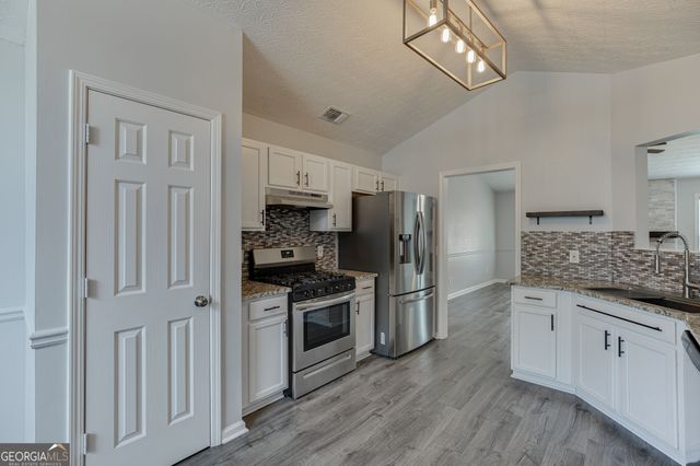8860 Creekstone Place, Gainesville, GA 30506