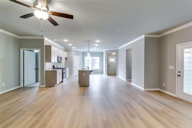 3904 Shelleydale Drive, Powder Springs, GA 30127